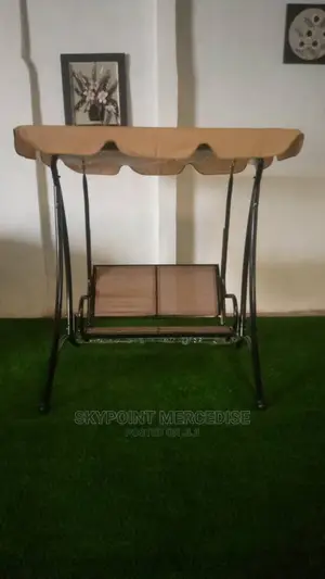 Quality Outdoor 2 Seater Swing Chair.