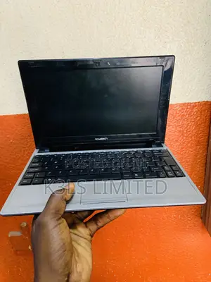 Laptop Novatech Elite N1770 2GB Intel HDD 160GB