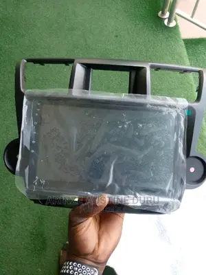Android 10 for 2008-2012 Toyota Highlander Head Unit