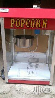 Popcorn Machine With Glass Body