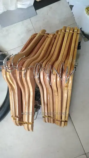 Wooden Hangers With Clips