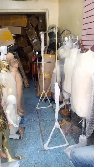 Gold Chrome Single Pole Clothes Rack