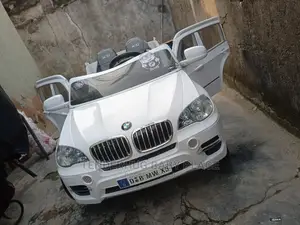 Quality Uk Used Licensed 12v Kids BMW X5 Suv Premium E-Car