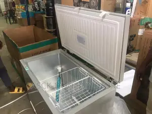 390liters Hisense Chest Freezer Big Size (Ice Cold Level)