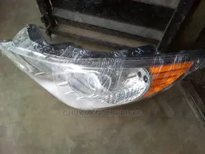 Hyundai Sonata 2012 Headlight