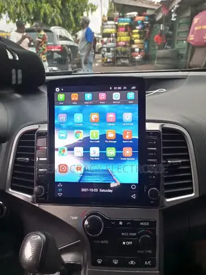 Venza Tesla Screen With GPS Navigation System (Map)