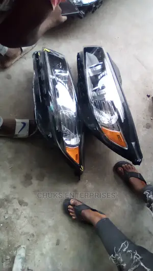 Kia Sorento 2016 Headlamp for Set
