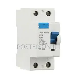 9 30amp Stableblock Earth Linkage Circuit Breaker