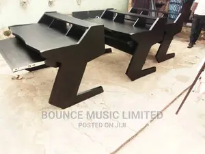 Fresh Studio Desk