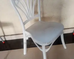 Chivalry Banquet Fibre Chair
