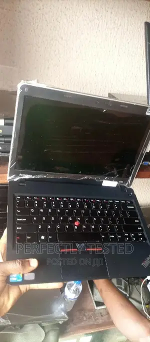Laptop Lenovo ThinkPad Edge E420 6GB Intel Core I5 HDD 500GB