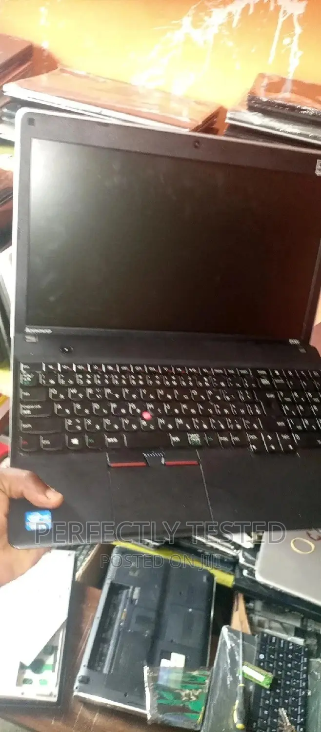 Laptop Lenovo ThinkPad Edge E530 4GB Intel Core I5 HDD 320GB