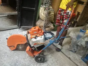Concrete Cutting Machine
