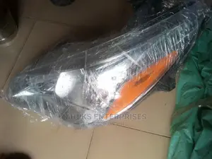 Toyota Camry 2015 Headlamp