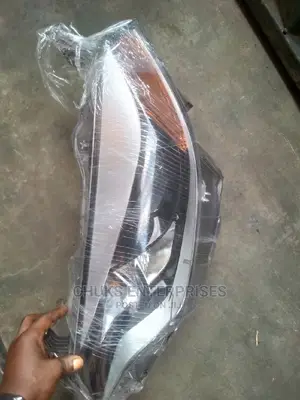 Toyota Corolla 2014 Headlamp