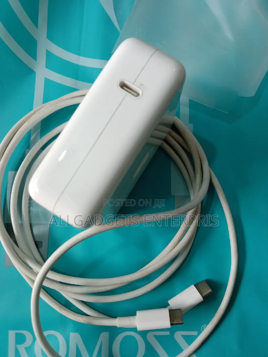 Macbook PRO C Charger