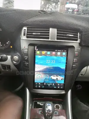 Is 250 Lexus Tesla Screen With GPS Navigation System (Map)