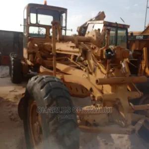 12g Grader