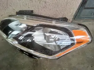 Kia Soul 2012 Headlamp