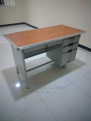 Quality Metal Table