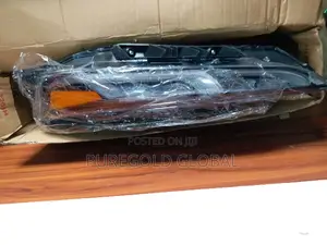 Headlamp for Hyundai Santafe 2020