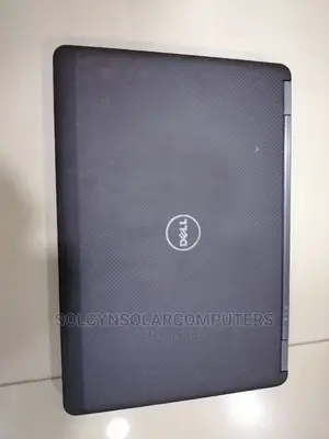 Laptop Dell Latitude E7450 8GB Intel Core I7 SSHD (Hybrid) 500GB