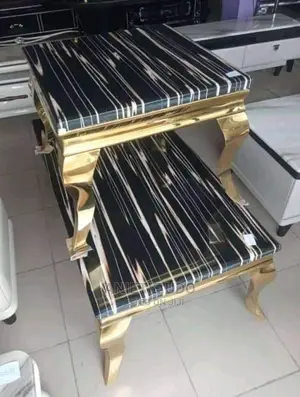 Mable Table at Affordable Price
