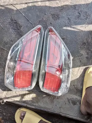 Set Back Light Highlander 2014