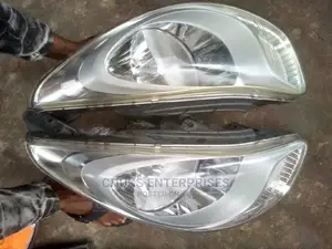 Hyundai I10 2012 Headlamp