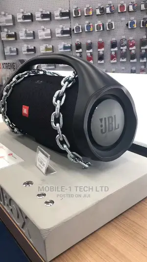 JBL Boombox (UK Version)