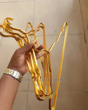 Super Classy Aluminum Gold Fancy Hangers