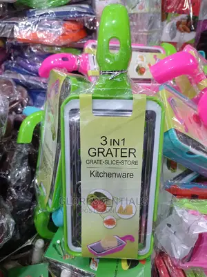 Souvenir 3 in 1 Grater