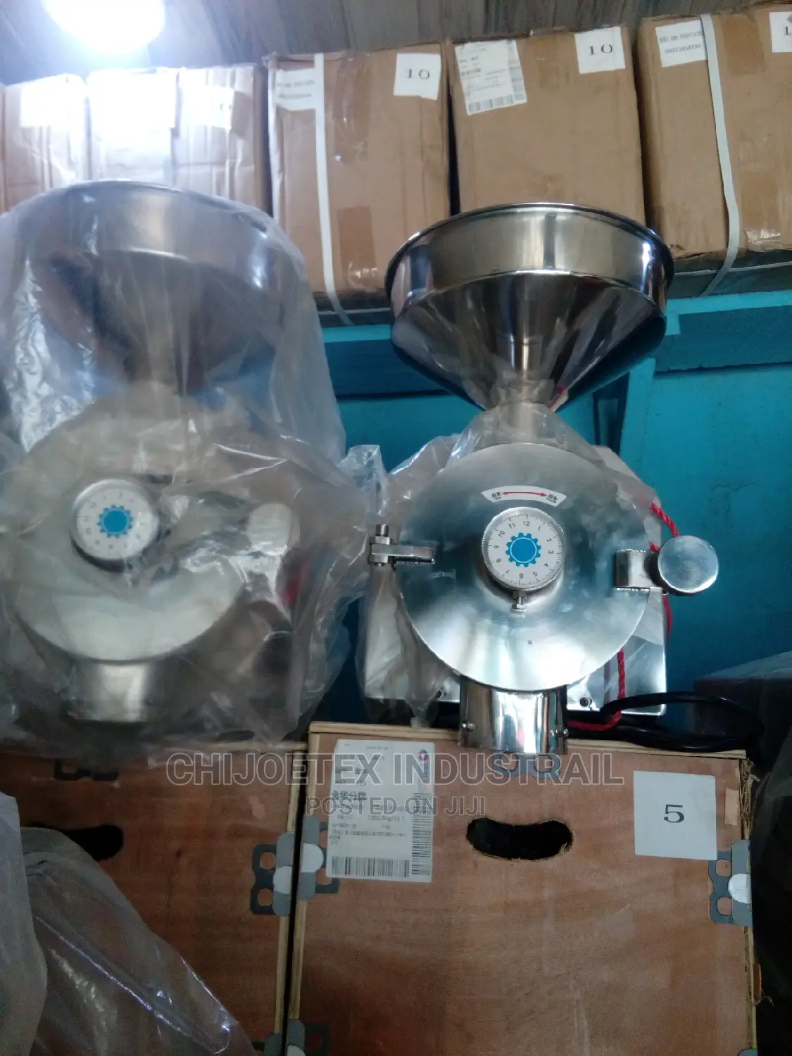 Dry Grinding Machine