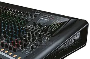 Yamaha Professional Mixer MGP24X