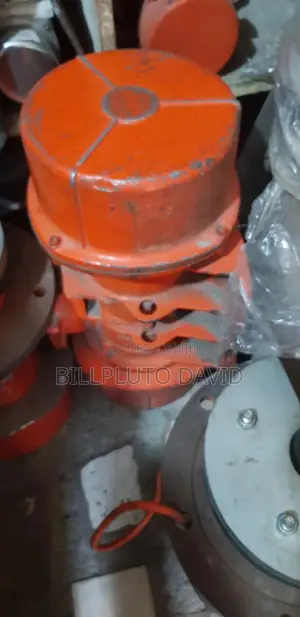 4hp Concrete Vibrators
