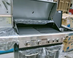 4 Burners Barbecue Machine