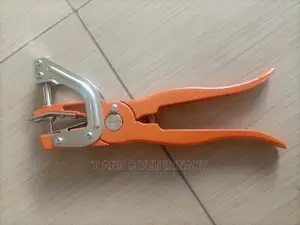 Ear Tag Applicator for Animals