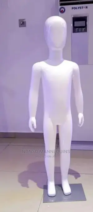 Age 3 to 6 Years Glossy White Unisex Arcylic Kids MANNEQUINS