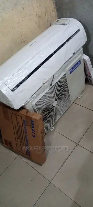 1 Month Old, LOW VOLTAGE 1.5HP PANASONIC Air Conditioner Set