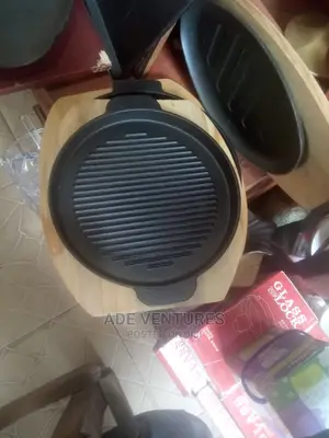 Hot Plate With Handle