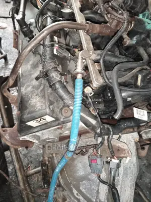 Mitsubishi L300 Complete Engine 16 Valve 4 Plug