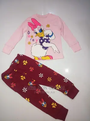 Children Pyjamas/Lounge Wear/Nightwear (2 - 6 Yrs)