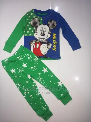 Mickey Design Children Pyjamas/Nightwear (2-6yrs)