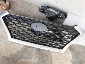 Grilles for Hyundia Tucson 019