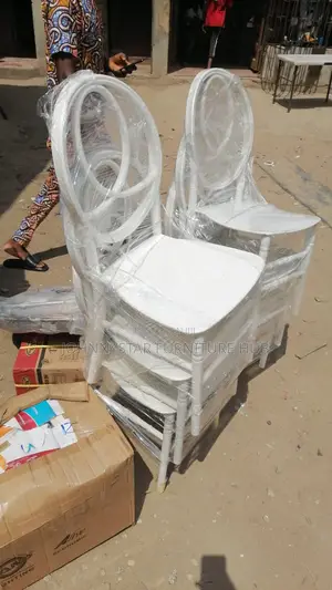Events Cheverlys Plastic Chairs