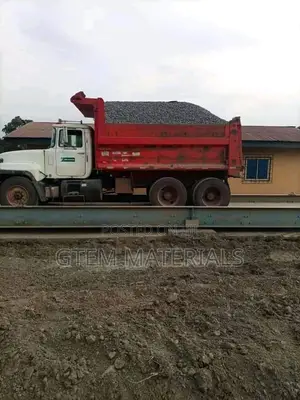 Chippings Stone