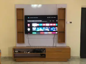 T.V Cnsole