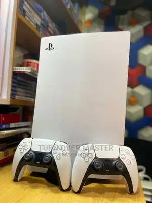 UK Used Ps5 Console With Two Controller