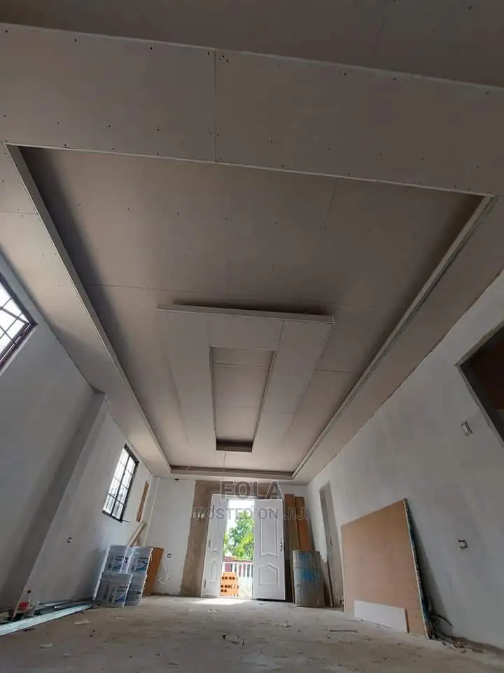 Modern Plasterboard Ceiling Technology / Wall Screeding