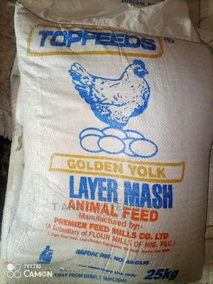 Topfeed Layer Mash Poultry Chicken Feed 25kg
